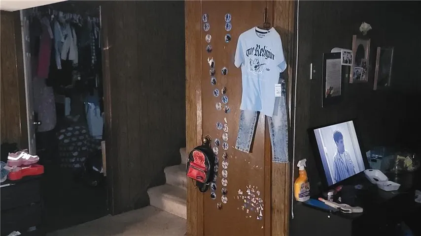 1170
