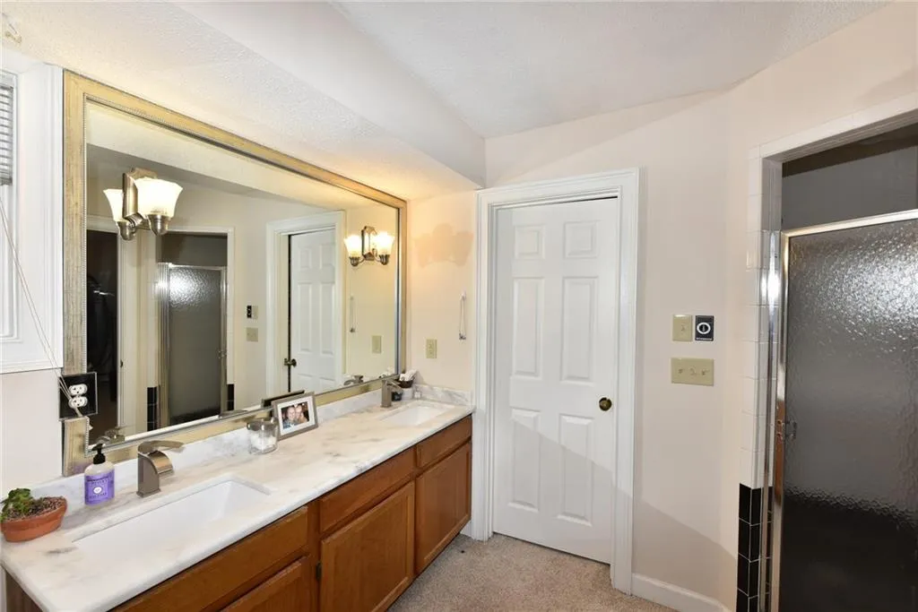 8645 Hope Mews Court, Atlanta, Georgia 30350, 2 Bedrooms Bedrooms, ,2 BathroomsBathrooms,Residential,Sold,8645 Hope Mews Court,5820113