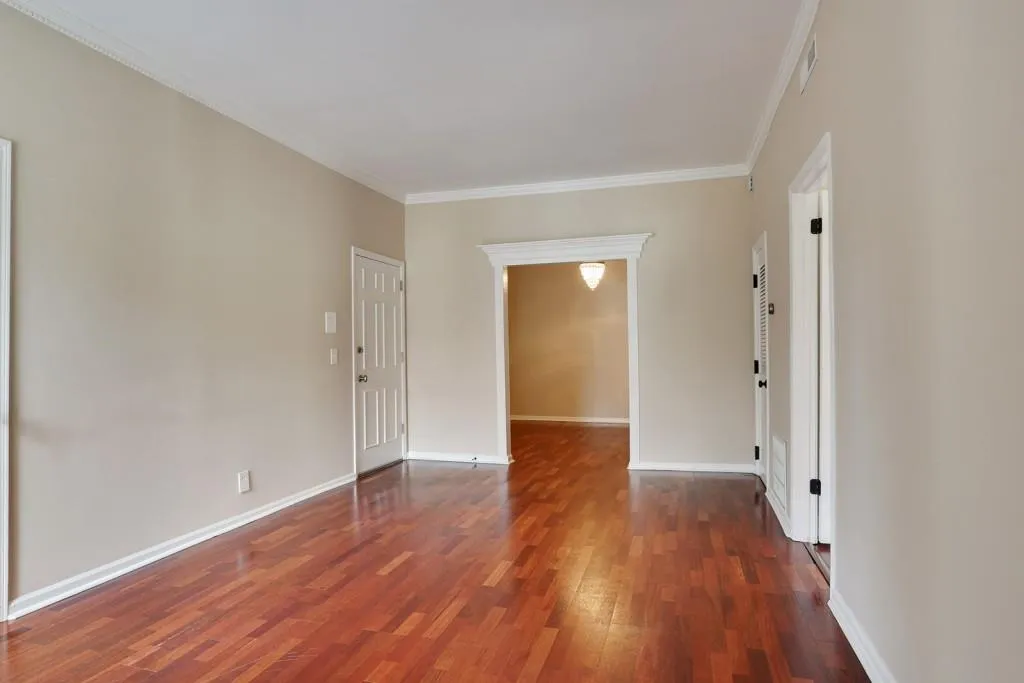 1230 Piedmont Avenue Ne Unit 206, Atlanta, Georgia 30309, 1 Bedroom Bedrooms, ,1 BathroomBathrooms,Residential,Sold,1230 Piedmont Avenue Ne Unit 206,5801386