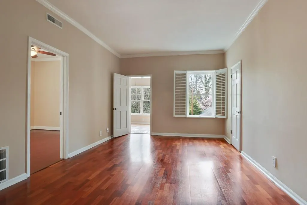 1230 Piedmont Avenue Ne Unit 206, Atlanta, Georgia 30309, 1 Bedroom Bedrooms, ,1 BathroomBathrooms,Residential,Sold,1230 Piedmont Avenue Ne Unit 206,5801386