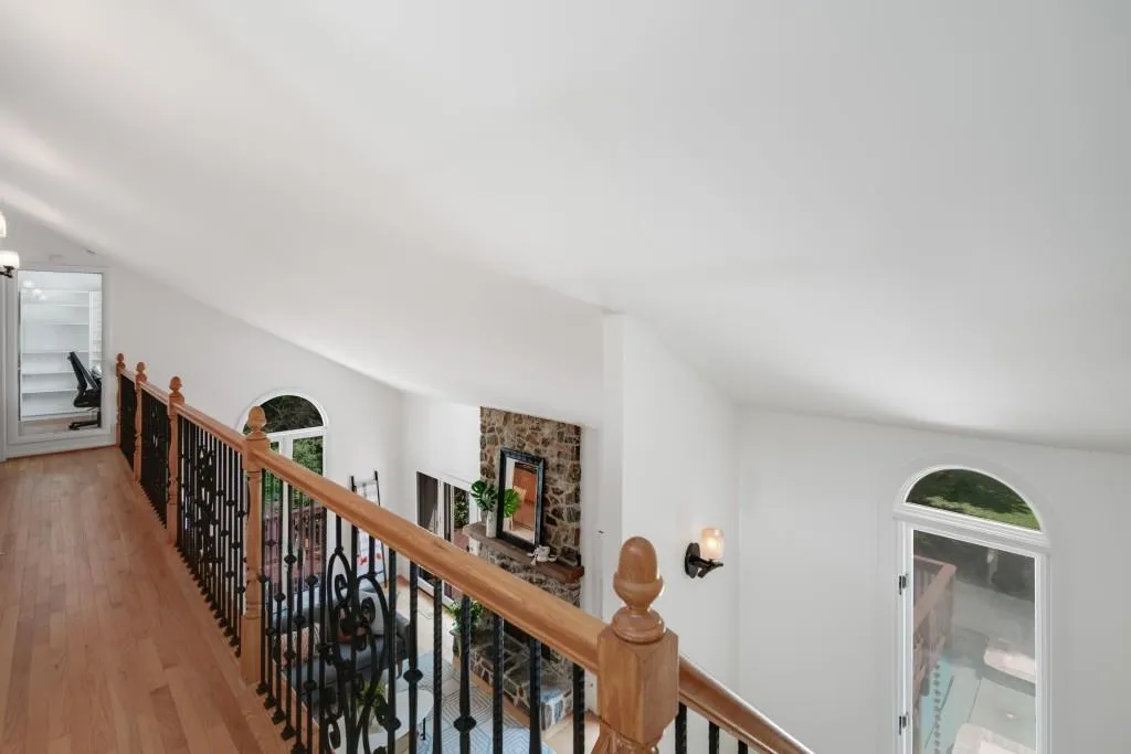 1510 Chevron Drive, Sandy Springs, Georgia 30350, 5 Bedrooms Bedrooms, ,4 BathroomsBathrooms,Residential,Sold,1510 Chevron Drive,7052275
