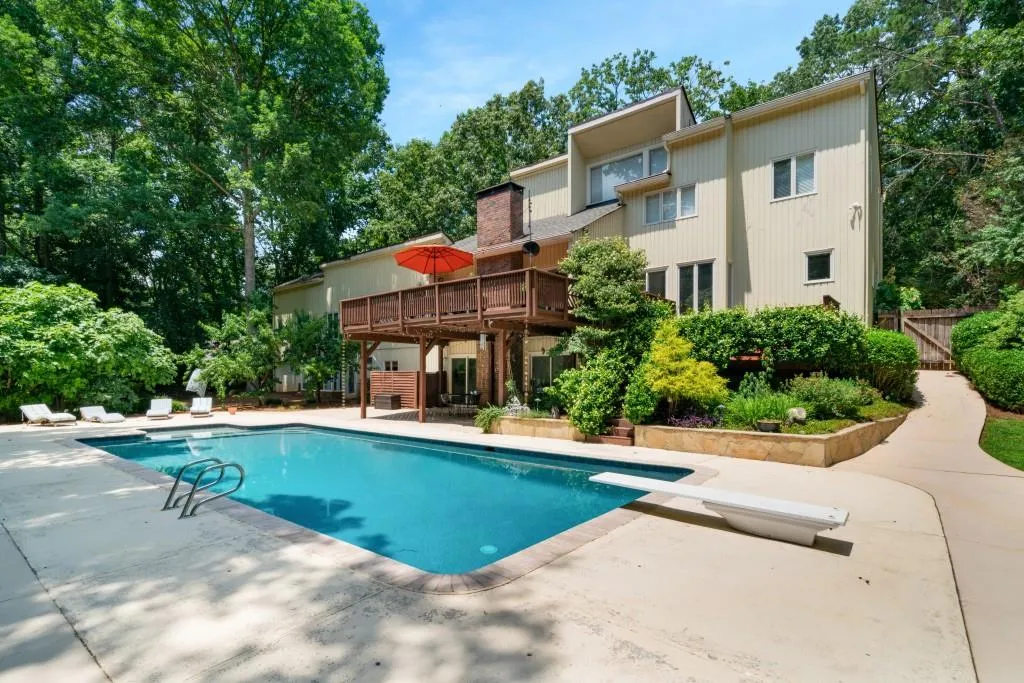 1510 Chevron Drive, Sandy Springs, Georgia 30350, 5 Bedrooms Bedrooms, ,4 BathroomsBathrooms,Residential,Sold,1510 Chevron Drive,7052275