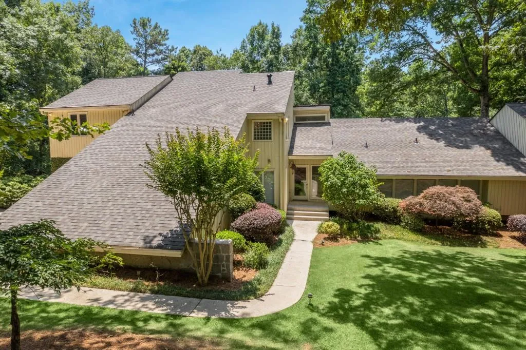 1510 Chevron Drive, Sandy Springs, Georgia 30350, 5 Bedrooms Bedrooms, ,4 BathroomsBathrooms,Residential,Sold,1510 Chevron Drive,7052275