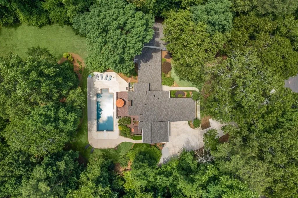 1510 Chevron Drive, Sandy Springs, Georgia 30350, 5 Bedrooms Bedrooms, ,4 BathroomsBathrooms,Residential,Sold,1510 Chevron Drive,7052275