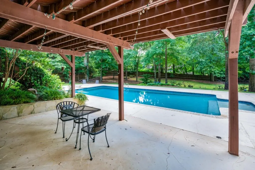 1510 Chevron Drive, Sandy Springs, Georgia 30350, 5 Bedrooms Bedrooms, ,4 BathroomsBathrooms,Residential,Sold,1510 Chevron Drive,7052275