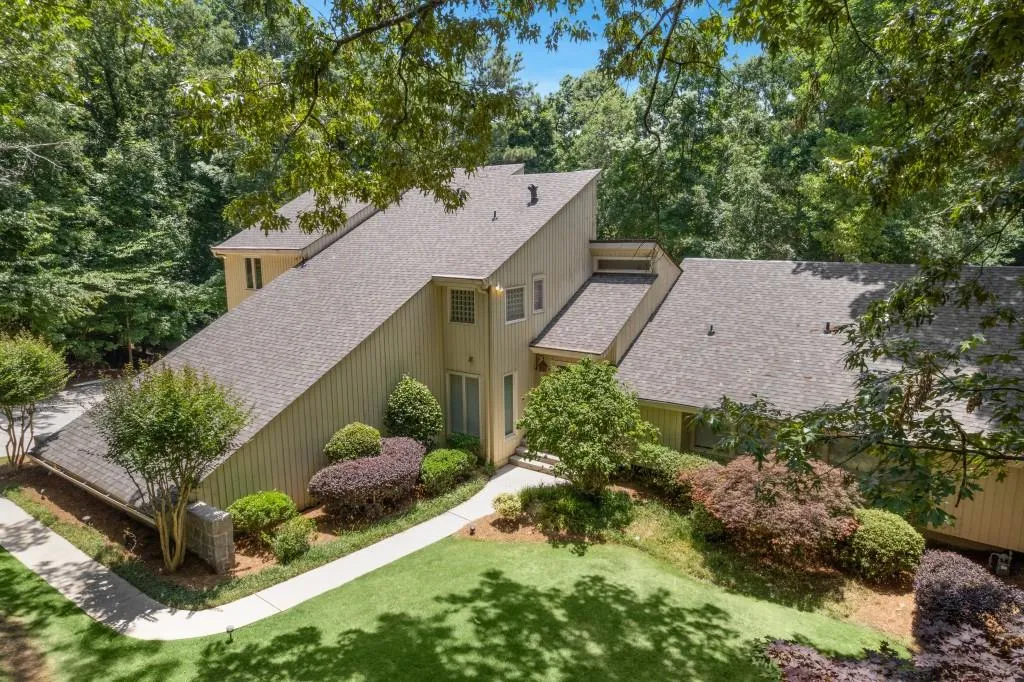 1510 Chevron Drive, Sandy Springs, Georgia 30350, 5 Bedrooms Bedrooms, ,4 BathroomsBathrooms,Residential,Sold,1510 Chevron Drive,7052275