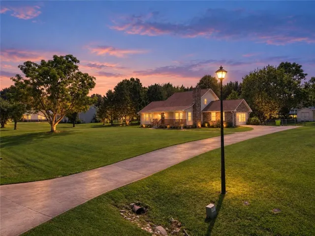 105 Overlook Drive, Mcdonough, Georgia 30252