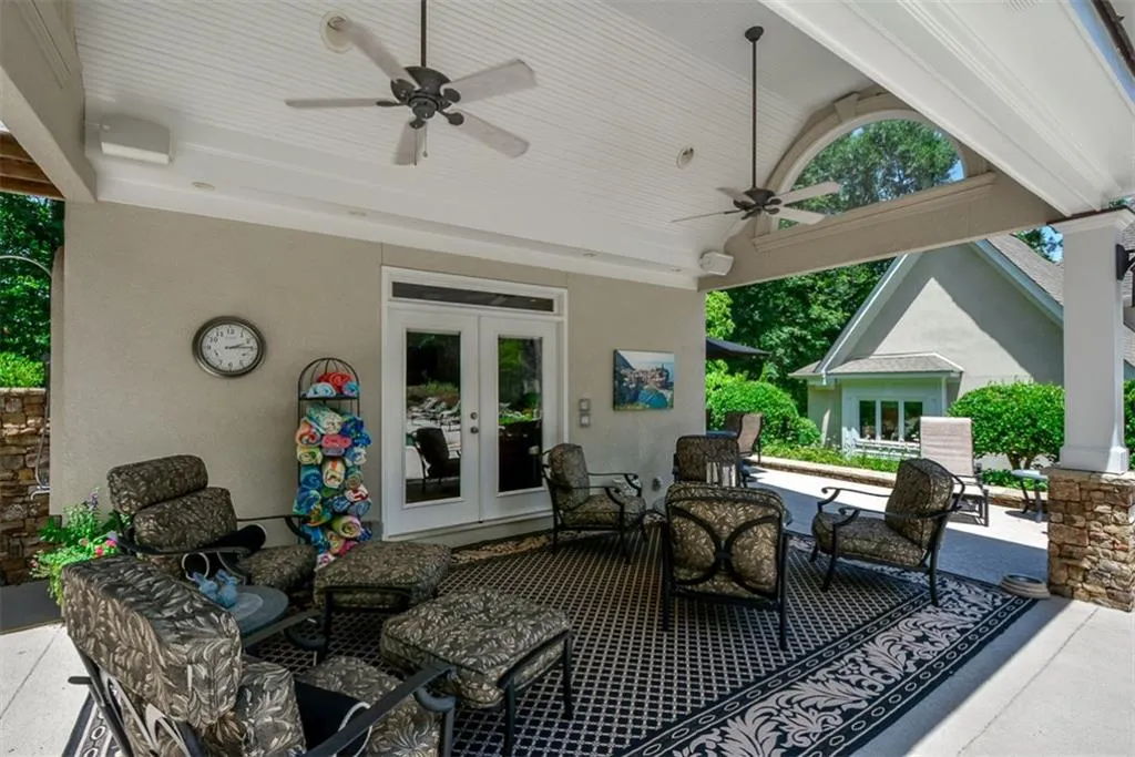 8200 Habersham Waters Road, Sandy Springs, Georgia 30350, 6 Bedrooms Bedrooms, ,7 BathroomsBathrooms,Residential,Sold,8200 Habersham Waters Road,5798268
