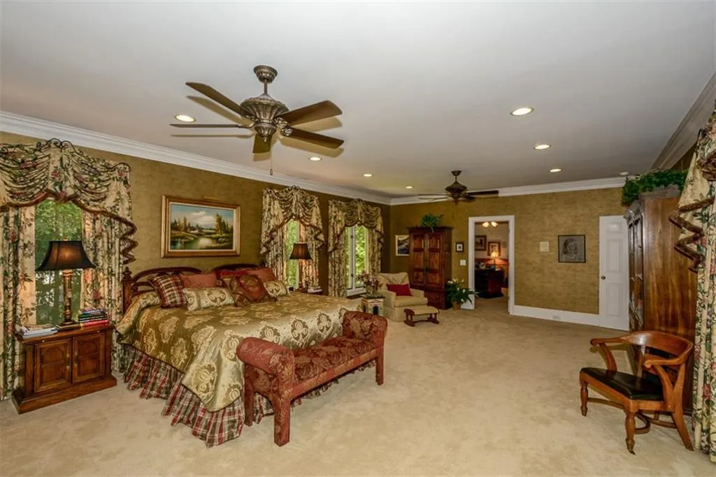 8200 Habersham Waters Road, Sandy Springs, Georgia 30350, 6 Bedrooms Bedrooms, ,7 BathroomsBathrooms,Residential,Sold,8200 Habersham Waters Road,5798268