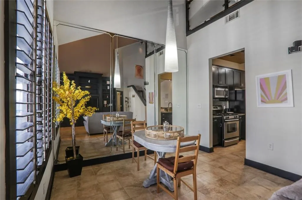 799 Hammond Drive Unit 426, Atlanta, Georgia 30328, 2 Bedrooms Bedrooms, ,2 BathroomsBathrooms,Residential,Sold,799 Hammond Drive Unit 426,7523772