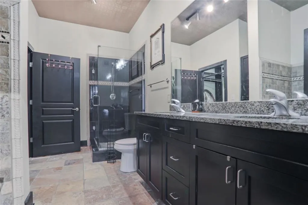 799 Hammond Drive Unit 426, Atlanta, Georgia 30328, 2 Bedrooms Bedrooms, ,2 BathroomsBathrooms,Residential,Sold,799 Hammond Drive Unit 426,7523772