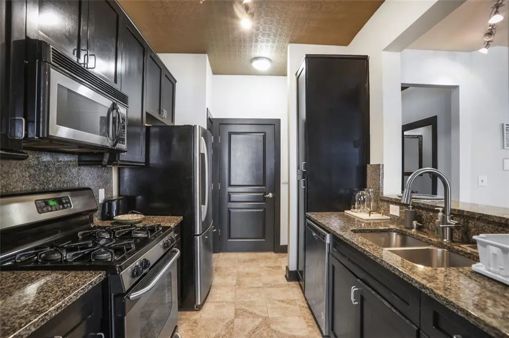 799 Hammond Drive Unit 426, Atlanta, Georgia 30328, 2 Bedrooms Bedrooms, ,2 BathroomsBathrooms,Residential,Sold,799 Hammond Drive Unit 426,7523772