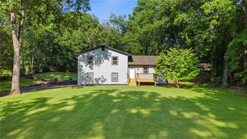 2420 Red Fox Run Nw, Acworth, Georgia 30101