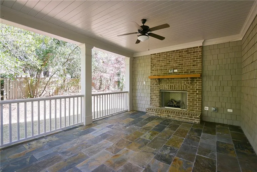 25 Wyndham Drive, Sandy Springs, Georgia 30328, 5 Bedrooms Bedrooms, ,4 BathroomsBathrooms,Residential,Sold,25 Wyndham Drive,5777080