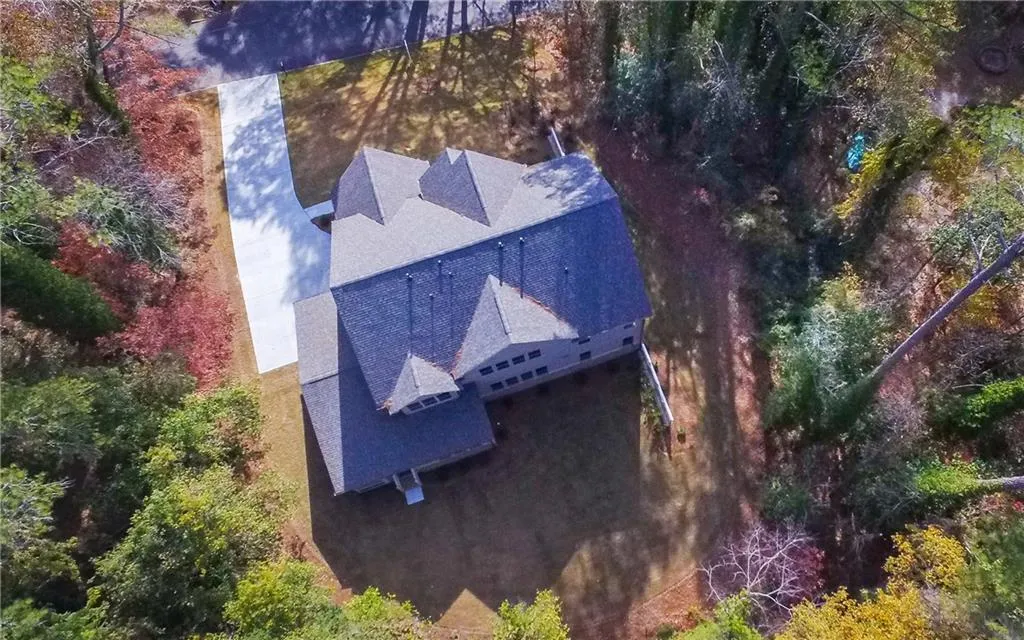 25 Wyndham Drive, Sandy Springs, Georgia 30328, 5 Bedrooms Bedrooms, ,4 BathroomsBathrooms,Residential,Sold,25 Wyndham Drive,5777080