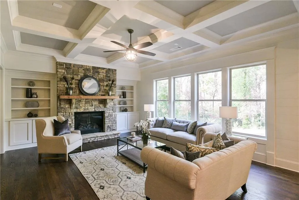 25 Wyndham Drive, Sandy Springs, Georgia 30328, 5 Bedrooms Bedrooms, ,4 BathroomsBathrooms,Residential,Sold,25 Wyndham Drive,5777080