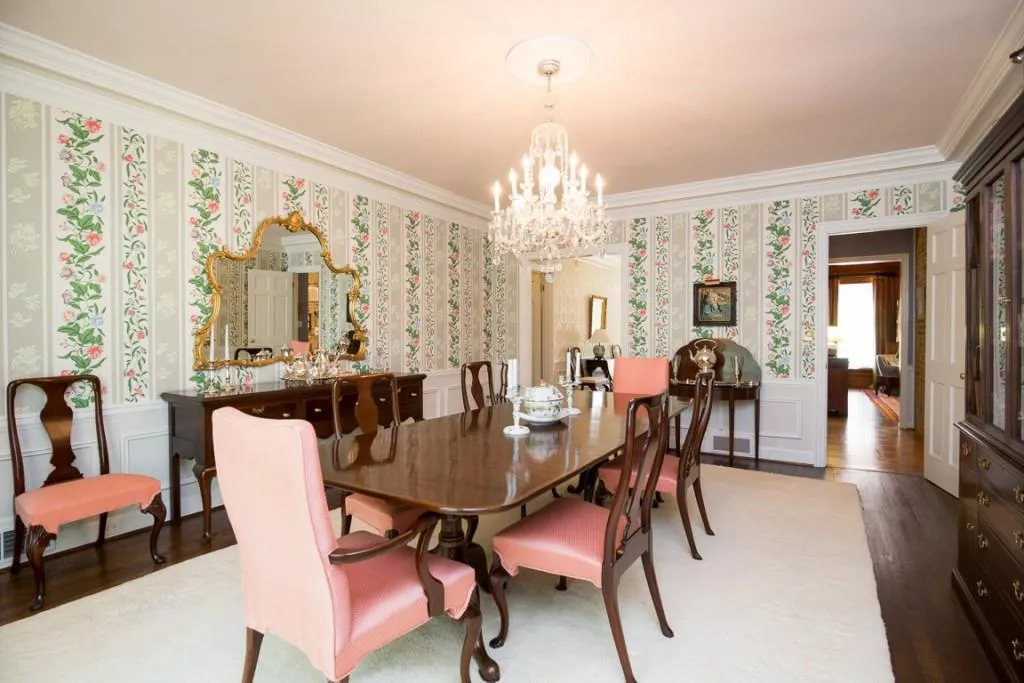 1735 Marlborough Drive, Sandy Springs, Georgia 30350, 5 Bedrooms Bedrooms, ,4 BathroomsBathrooms,Residential,Sold,1735 Marlborough Drive,6957597