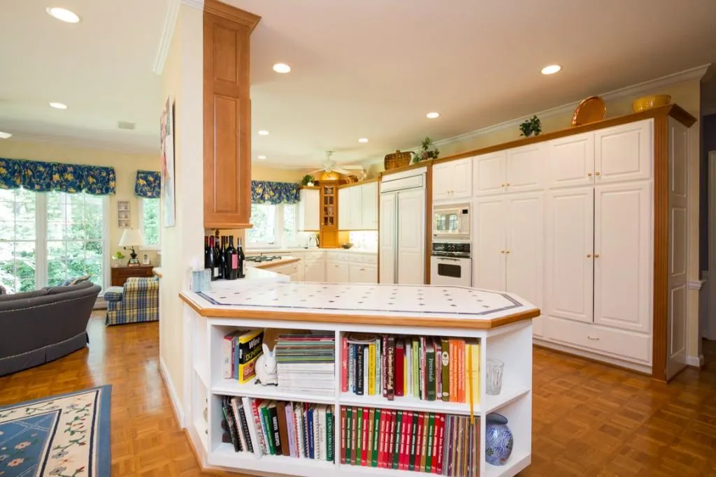 1735 Marlborough Drive, Sandy Springs, Georgia 30350, 5 Bedrooms Bedrooms, ,4 BathroomsBathrooms,Residential,Sold,1735 Marlborough Drive,6957597