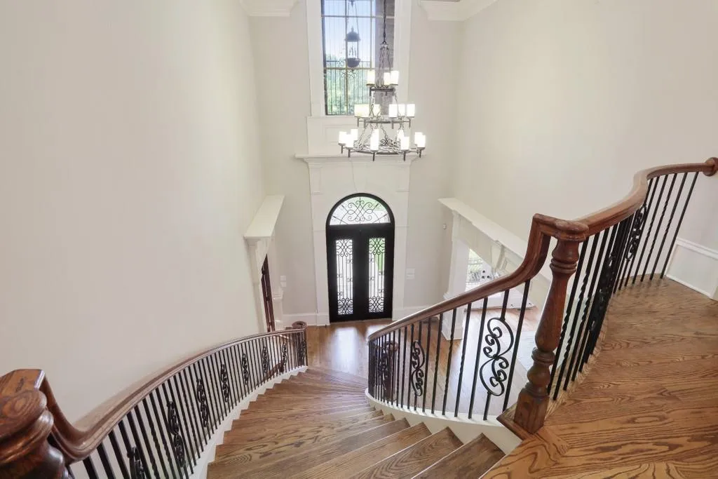 453 Londonberry Road, Atlanta, Georgia 30327, 7 Bedrooms Bedrooms, ,8 BathroomsBathrooms,Residential,Sold,453 Londonberry Road,6768359