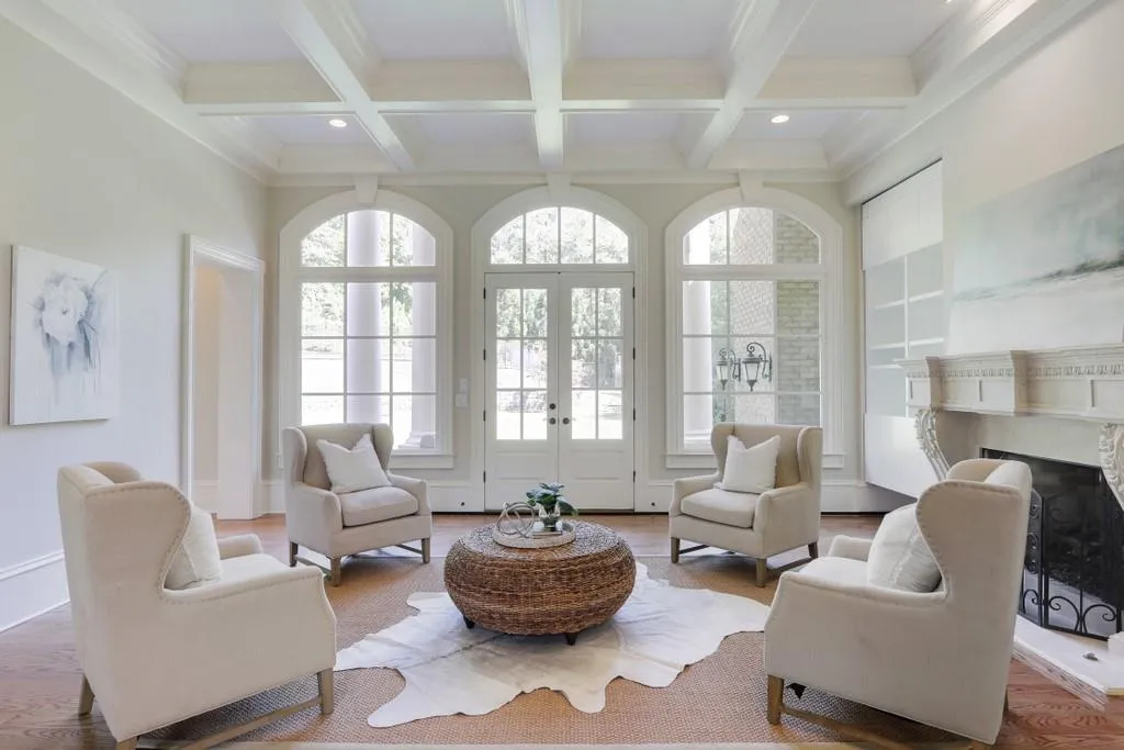 453 Londonberry Road, Atlanta, Georgia 30327, 7 Bedrooms Bedrooms, ,8 BathroomsBathrooms,Residential,Sold,453 Londonberry Road,6768359