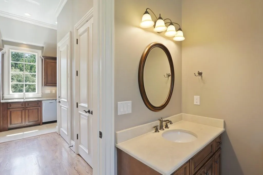 453 Londonberry Road, Atlanta, Georgia 30327, 7 Bedrooms Bedrooms, ,8 BathroomsBathrooms,Residential,Sold,453 Londonberry Road,6768359