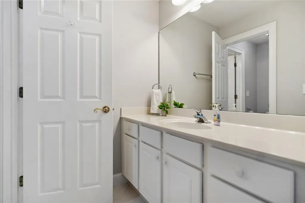 185 Trowbridge Road, Sandy Springs, Georgia 30350, 6 Bedrooms Bedrooms, ,3 BathroomsBathrooms,Residential,Sold,185 Trowbridge Road,7182813