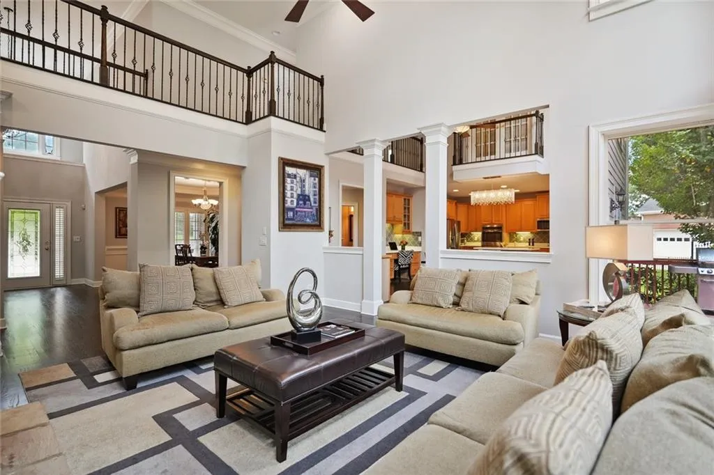 185 Trowbridge Road, Sandy Springs, Georgia 30350, 6 Bedrooms Bedrooms, ,3 BathroomsBathrooms,Residential,Sold,185 Trowbridge Road,7182813