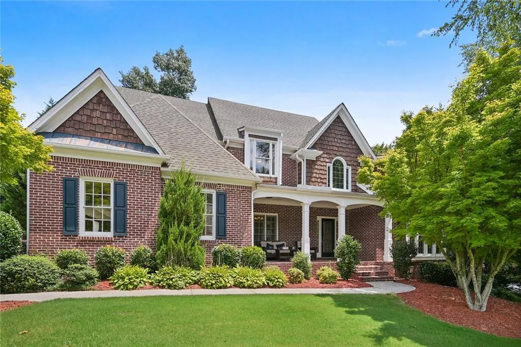 185 Trowbridge Road, Sandy Springs, Georgia 30350, 6 Bedrooms Bedrooms, ,3 BathroomsBathrooms,Residential,Sold,185 Trowbridge Road,7182813