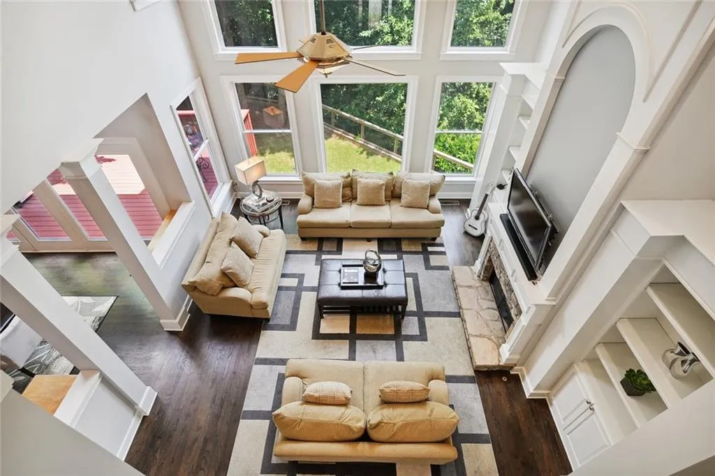 185 Trowbridge Road, Sandy Springs, Georgia 30350, 6 Bedrooms Bedrooms, ,3 BathroomsBathrooms,Residential,Sold,185 Trowbridge Road,7182813