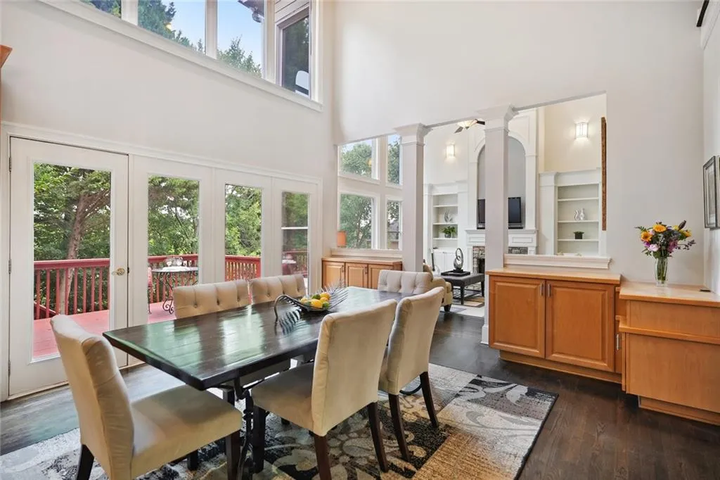 185 Trowbridge Road, Sandy Springs, Georgia 30350, 6 Bedrooms Bedrooms, ,3 BathroomsBathrooms,Residential,Sold,185 Trowbridge Road,7182813