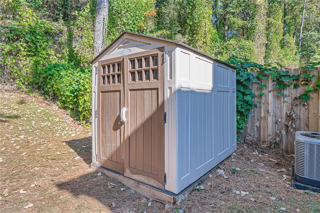 520 Northridge Crossing Drive, Sandy Springs, Georgia 30350, 2 Bedrooms Bedrooms, ,2 BathroomsBathrooms,Residential,Sold,520 Northridge Crossing Drive,7300828