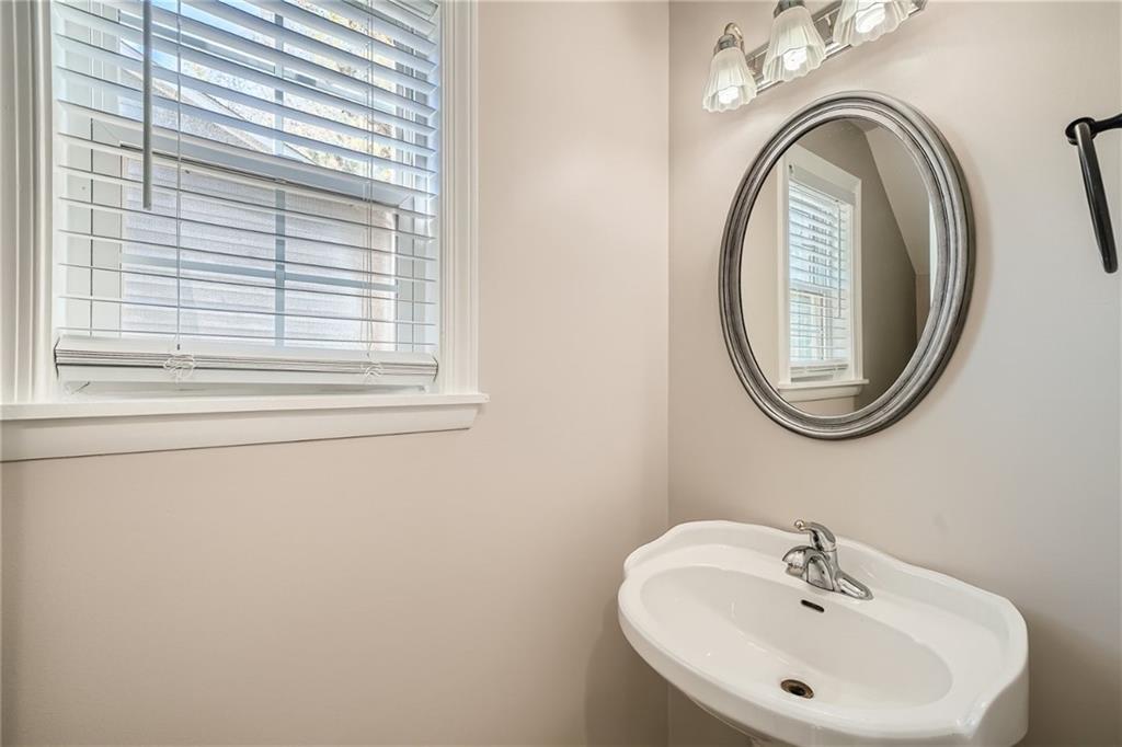 520 Northridge Crossing Drive, Sandy Springs, Georgia 30350, 2 Bedrooms Bedrooms, ,2 BathroomsBathrooms,Residential,Sold,520 Northridge Crossing Drive,7300828