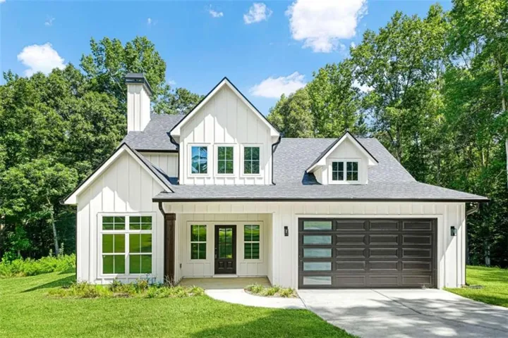 176 Paige Street, Dallas, Georgia 30132