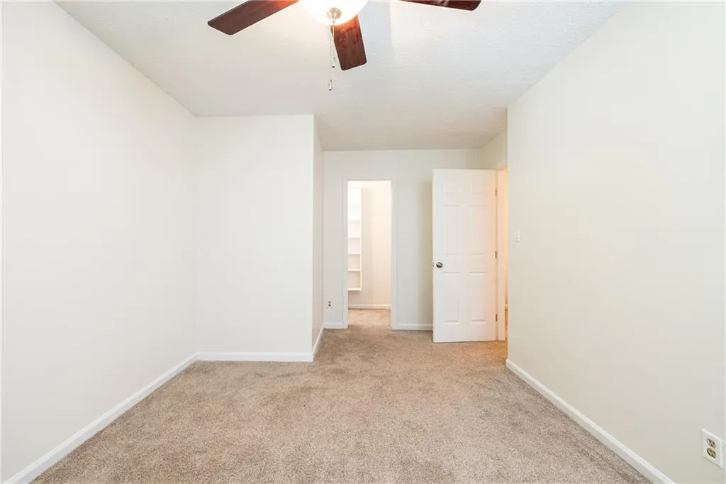 7750 Roswell Road Unit 10f, Atlanta, Georgia 30350, 2 Bedrooms Bedrooms, ,1 BathroomBathrooms,Residential,For Sale,7750 Roswell Road Unit 10f,7762014