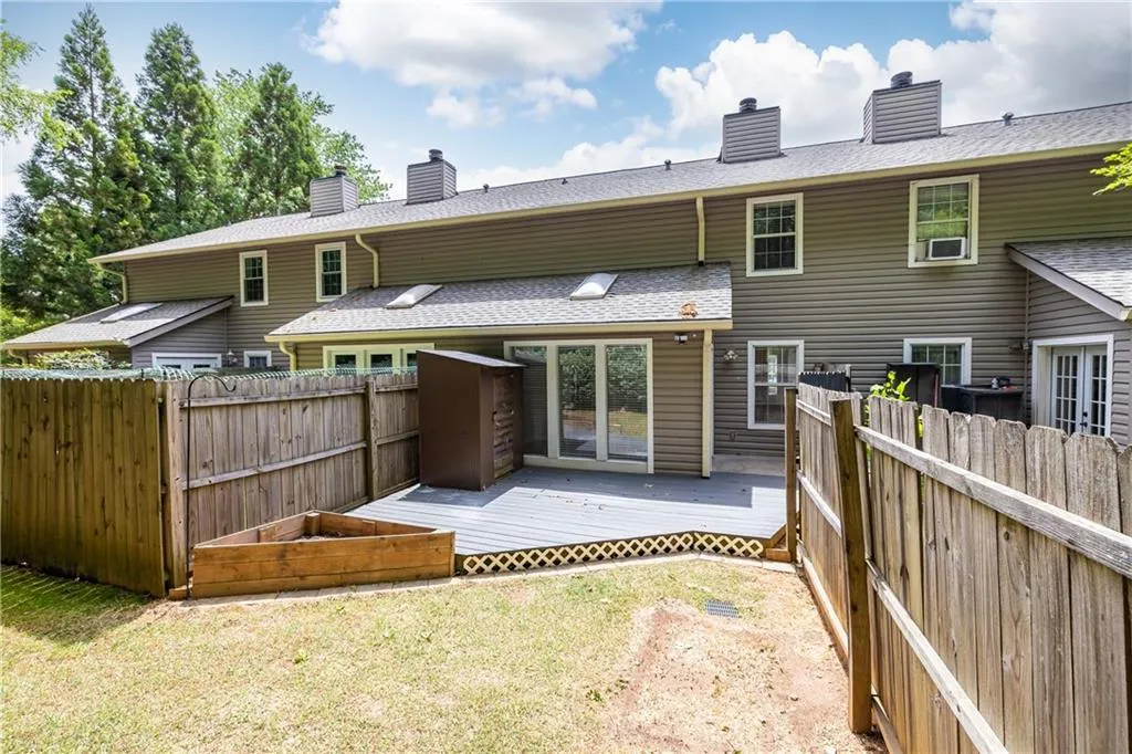 7750 Roswell Road Unit 10f, Atlanta, Georgia 30350, 2 Bedrooms Bedrooms, ,1 BathroomBathrooms,Residential,For Sale,7750 Roswell Road Unit 10f,7762014
