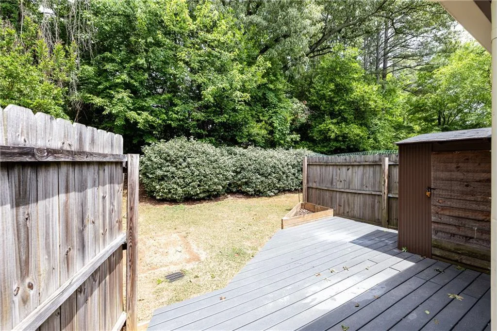 7750 Roswell Road Unit 10f, Atlanta, Georgia 30350, 2 Bedrooms Bedrooms, ,1 BathroomBathrooms,Residential,For Sale,7750 Roswell Road Unit 10f,7762014