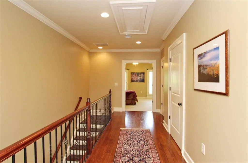 205 Riversgate Drive, Atlanta, Georgia 30339, 3 Bedrooms Bedrooms, ,3 BathroomsBathrooms,Residential,Sold,205 Riversgate Drive,5727160