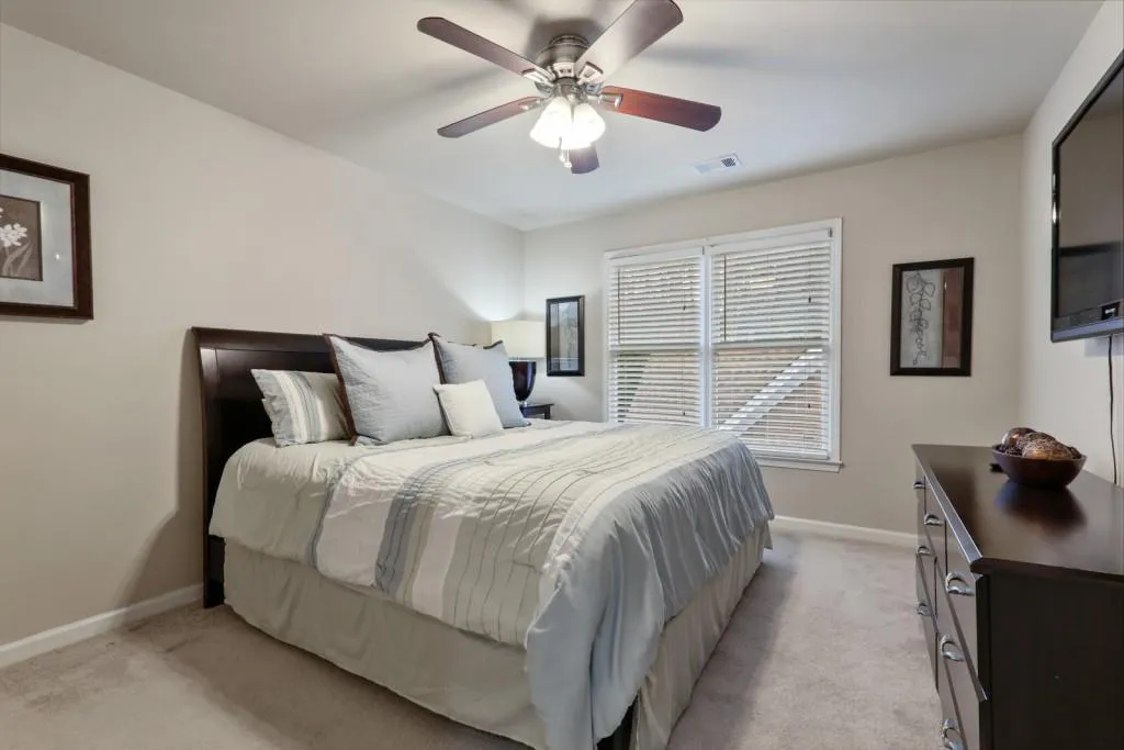 41 Westfair Court, Atlanta, Georgia 30328, 3 Bedrooms Bedrooms, ,2 BathroomsBathrooms,Residential,Sold,41 Westfair Court,6814178