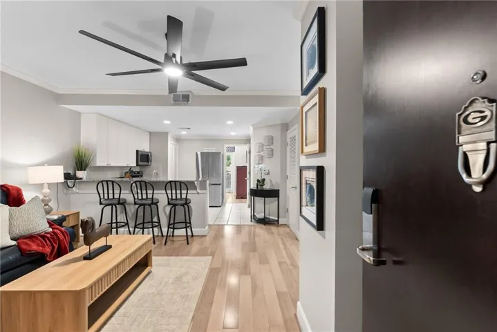 250 W Broad Street Unit 205, Athens, Georgia 30601