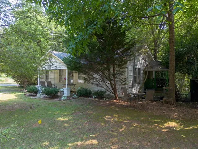 320 Pinecrest Road, Holly Springs, Georgia 30115