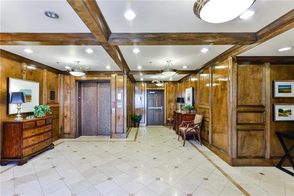 4950 Ivy Ridge Drive Se Unit 103, Atlanta, Georgia 30339, 2 Bedrooms Bedrooms, ,2 BathroomsBathrooms,Residential,Sold,4950 Ivy Ridge Drive Se Unit 103,5813933
