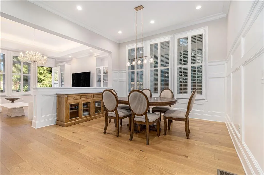 Open concept dining area