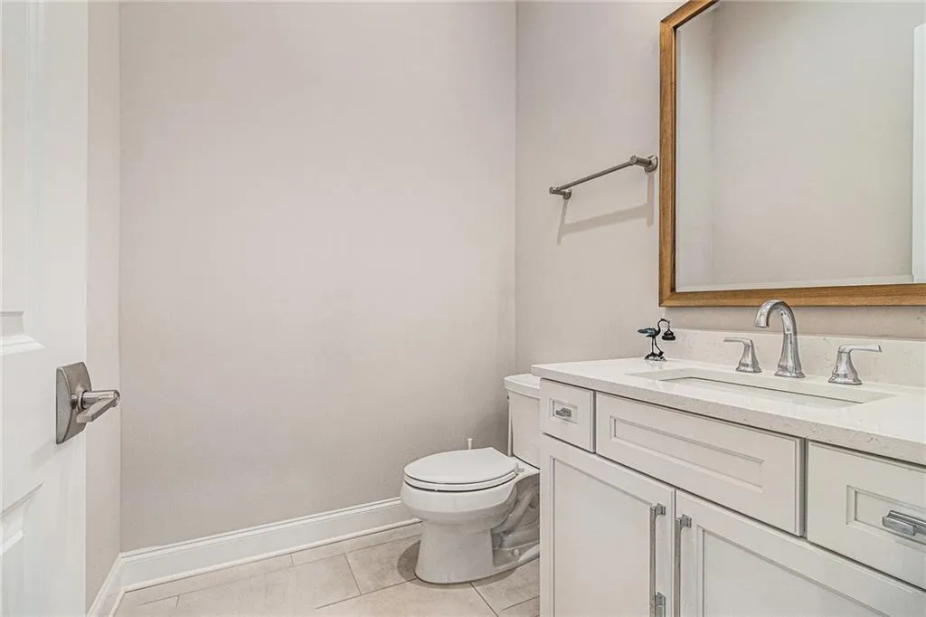 Powder bath on main level