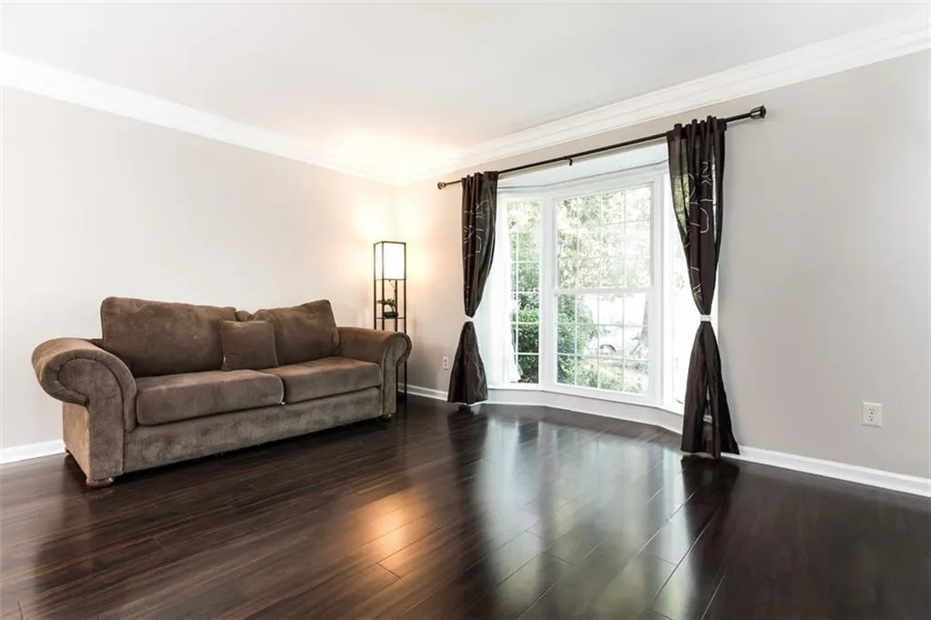 136 Peachtree Memorial Drive Nw Unit Nh1, Atlanta, Georgia 30309, 2 Bedrooms Bedrooms, ,1 BathroomBathrooms,Residential,Sold,136 Peachtree Memorial Drive Nw Unit Nh1,5697326