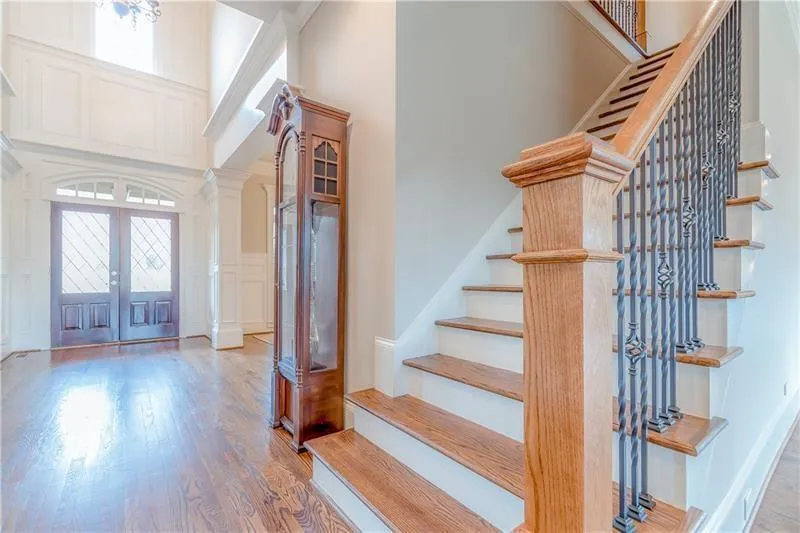 462 Meadow Watch Lane, Sandy Springs, Georgia 30350, 5 Bedrooms Bedrooms, ,6 BathroomsBathrooms,Residential,Sold,462 Meadow Watch Lane,6692659