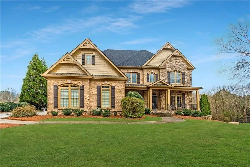 462 Meadow Watch Lane, Sandy Springs, Georgia 30350, 5 Bedrooms Bedrooms, ,6 BathroomsBathrooms,Residential,Sold,462 Meadow Watch Lane,6692659