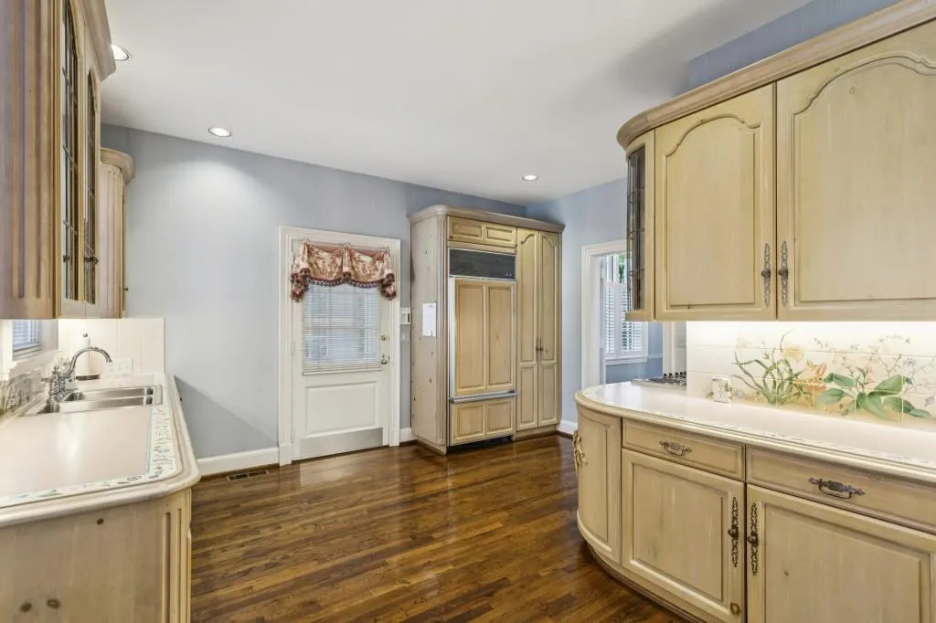 3700 Randall Mill Road, Atlanta, Georgia 30327, 5 Bedrooms Bedrooms, ,4 BathroomsBathrooms,Residential,For Sale,3700 Randall Mill Road,7653748