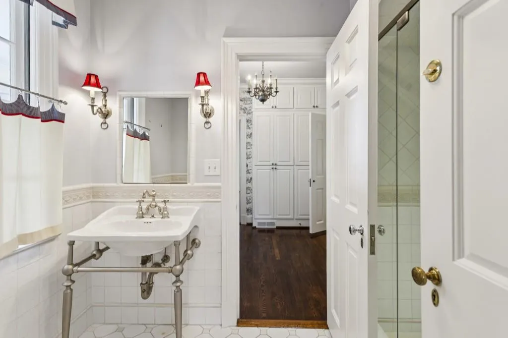 3700 Randall Mill Road, Atlanta, Georgia 30327, 5 Bedrooms Bedrooms, ,4 BathroomsBathrooms,Residential,For Sale,3700 Randall Mill Road,7653748