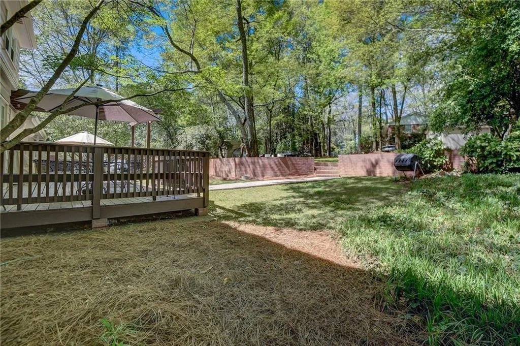 6560 Wright Road, Atlanta, Georgia 30328, 4 Bedrooms Bedrooms, ,2 BathroomsBathrooms,Residential,Sold,6560 Wright Road,7370008