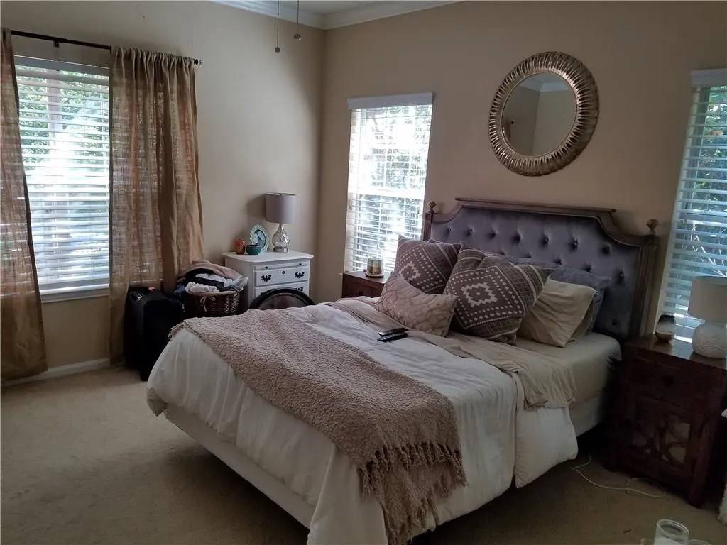 5641 Roswell Road Unit 218, Atlanta, Georgia 30342, 2 Bedrooms Bedrooms, ,2 BathroomsBathrooms,Residential,Sold,5641 Roswell Road Unit 218,5913336